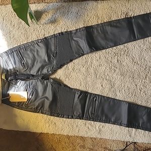 Top trends faux leather pants